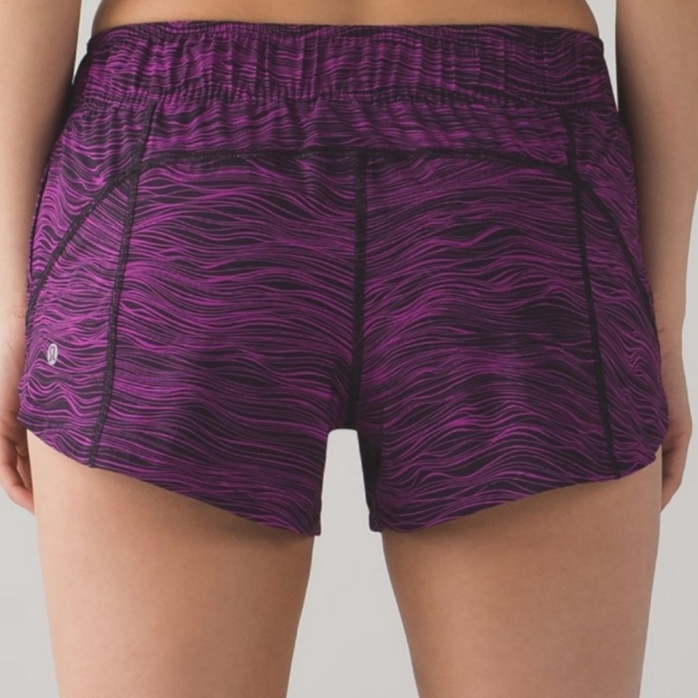 Lululemon Double Time 3” Short (REVERSIBLE) size 6